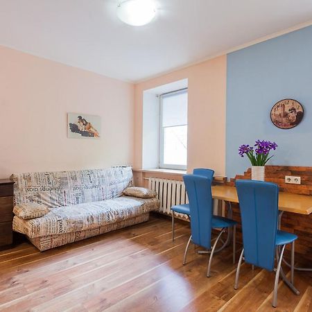 Cozy Apartments Near Olympic Stadium Kiev Exteriör bild