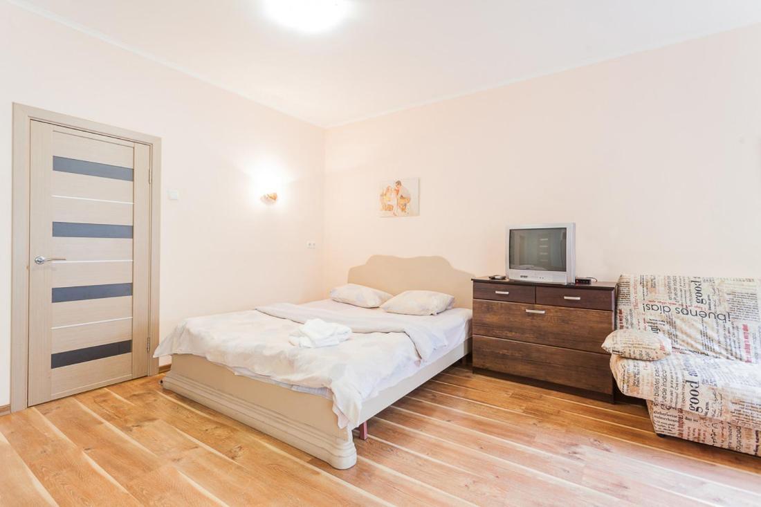 Cozy Apartments Near Olympic Stadium Kiev Exteriör bild